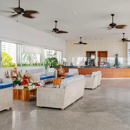 Apartamento Frente Al Mar- Bocagrande Cartagena